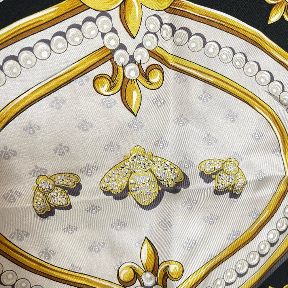 Vintage Joan Rivers 100% Silk Scarf‎ | Black Gold Baroque Jewelry Print Square - Picture 9 of 12